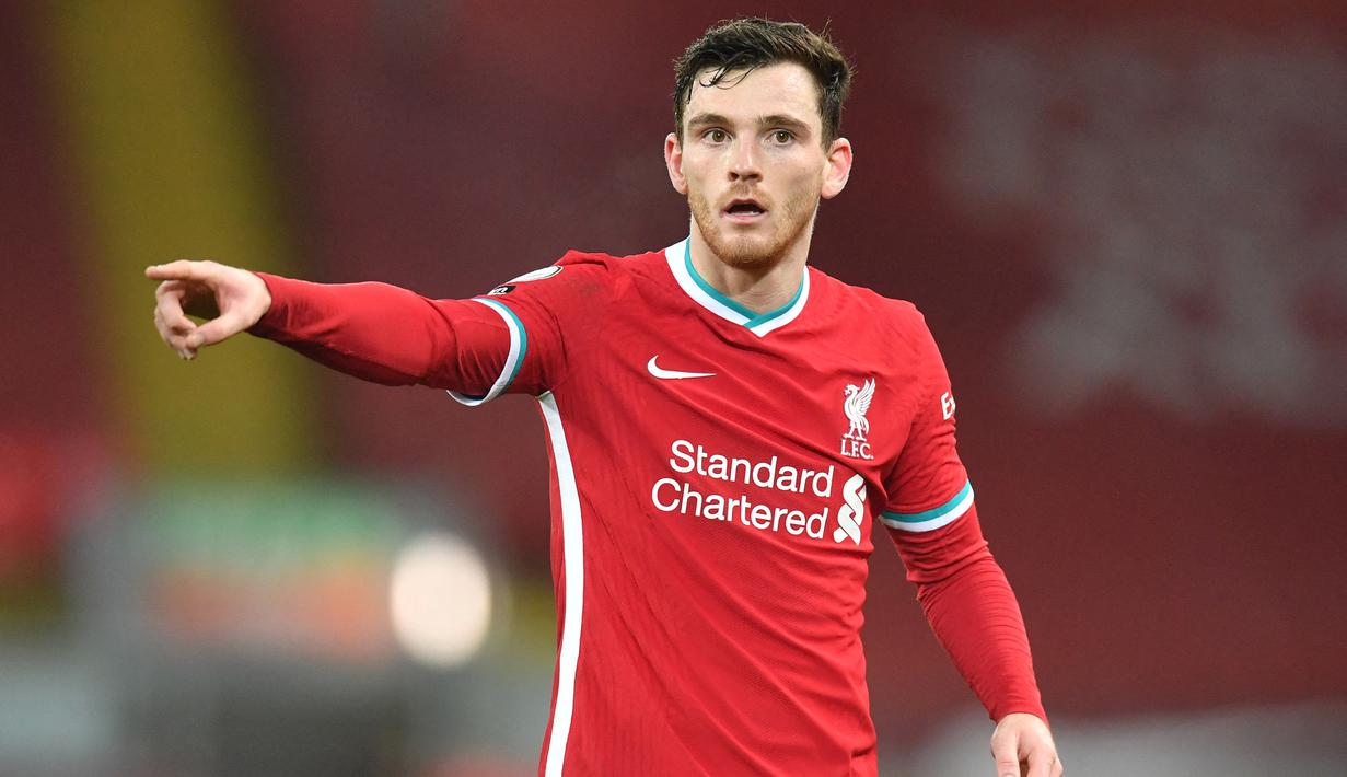 Andy Robertson. Di dua laga awal, bek kiri Liverpool berusia 27 tahun ini belum diturunkan karena masih dalam tahap pemulihan dan digantikan oleh Kostas Tsimikas. Dengan kondisi yang sudah fit, Andy Robertson kemungkinan akan menjadi starter. (Foto: AFP/Pool/Paul Ellis)
