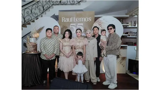 6 Potret Ulang Tahun ke-55 Raul Lemos, Perayaan Hangat Bersama Keluarga Besar
