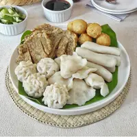 (c)&nbsp;Queenspempek