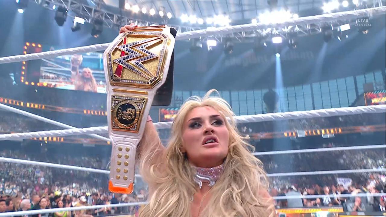Tiffany Stratton Beats Charlotte Flair in WWE WrestleMania 41