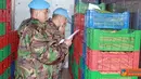 Citizen6, Lebanon: Tim Hygiene Inspection dari Unifil, sedang melakukan pemeriksaan standar kebersihan di Markas Satgas Yonif Mekanis Konga XXIII-E / Unifil (Indobatt), Senin (4/4). (Pengirim: Badarudin)