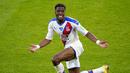 4. Wilfried Zaha  (Crystal Palace) - Zaha telah mengemas tiga gol sejauh ini. Dua diantara tiga gol nya disarangkan ke gawang mantan klub nya Manchester United pada pekan lalu. (AP Photo/Will Oliver,Pool)