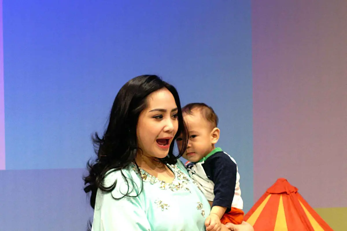 [Bintang] Nagita Slavina