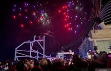 Kemeriahan Pelayaran Perdana Kapal Disney Adventure: Pesta Kembang Api Spektakuler di Laut