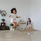 Ilustrasi gambar anak bermain lompat tali (dok Monstera/pexels.com)