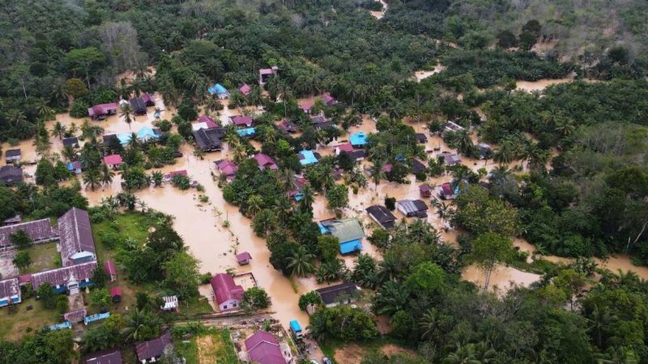 BMKG Imbau Warga Waspada Dampak Puncak Musim Hujan Kaltim Sepanjang Januari 2026