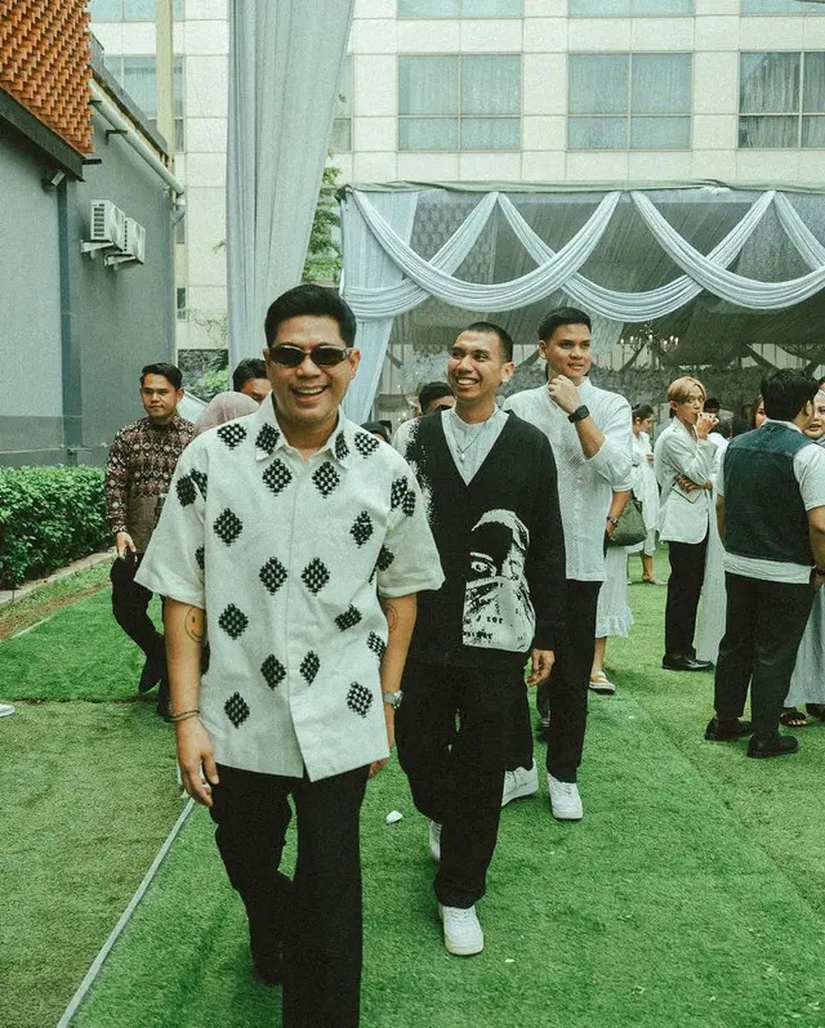Salma Salsabil dan Dimansyah Laitupa Menikah di Surabaya, Para Personel RAN Datang Kondangan