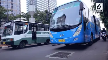 Transjabodetabek Bogor-Senayan sedang diuji coba.