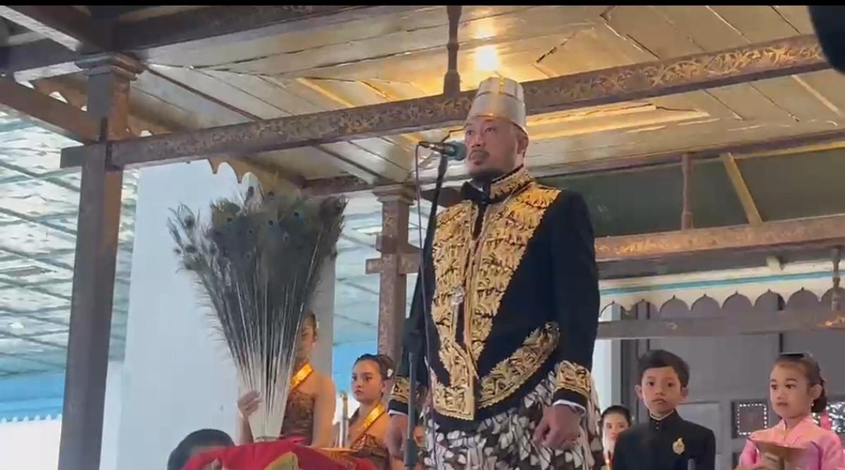 Keraton Surakarta Gelar Jumenengan PB XIV Hangabehi