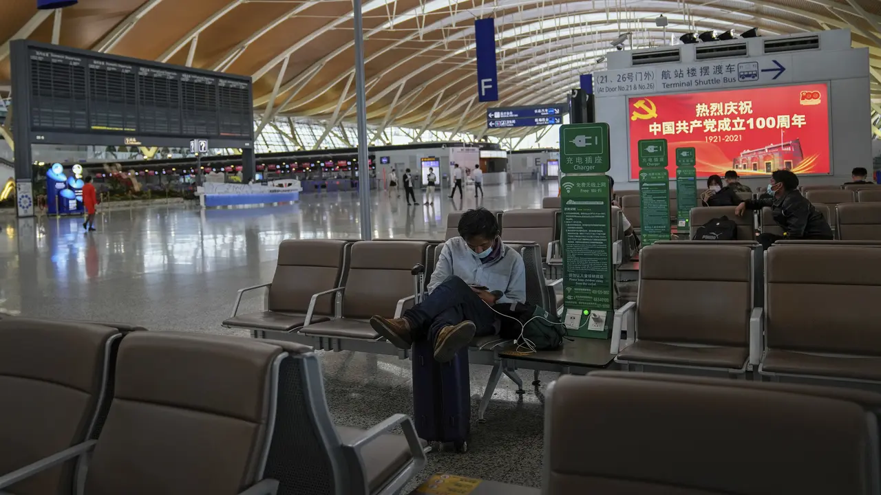 Bandara di Shanghai Ditutup Gara-Gara Topan In-Fa