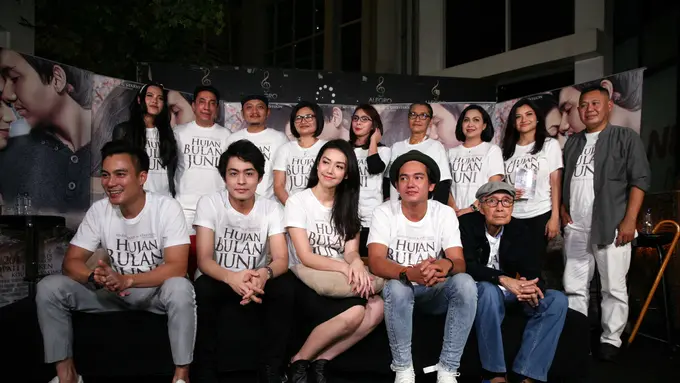 [Bintang] Preskon film Hujan Bulan Juni