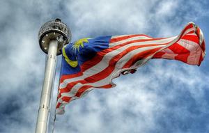 Ilustrasi bendera Malaysia. (Unsplash/mkjr_)