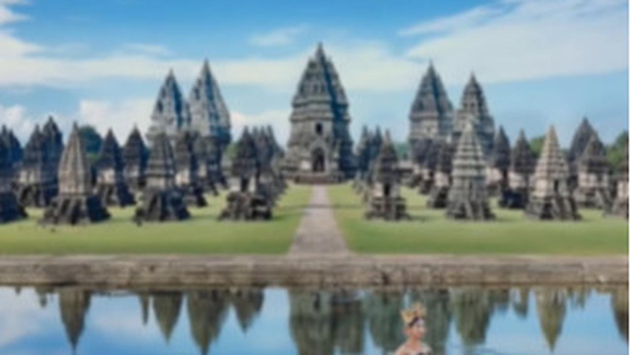 Dibangun Abad 9 buat para Dewa lalu Runtuh, Begini Indahnya Penampakan Candi Prambanan Secara Utuh Versi AI