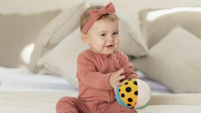 Tren Baju  Bayi  dan Anak  Minimalis dari Brand  Lokal  