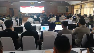 Polda Jabar Latih Personel AI untuk Perangi Hoaks, Trainer Disiapkan Turun ke Sekolah