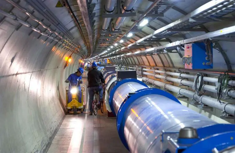 Large Hadron Collider (Cern)
