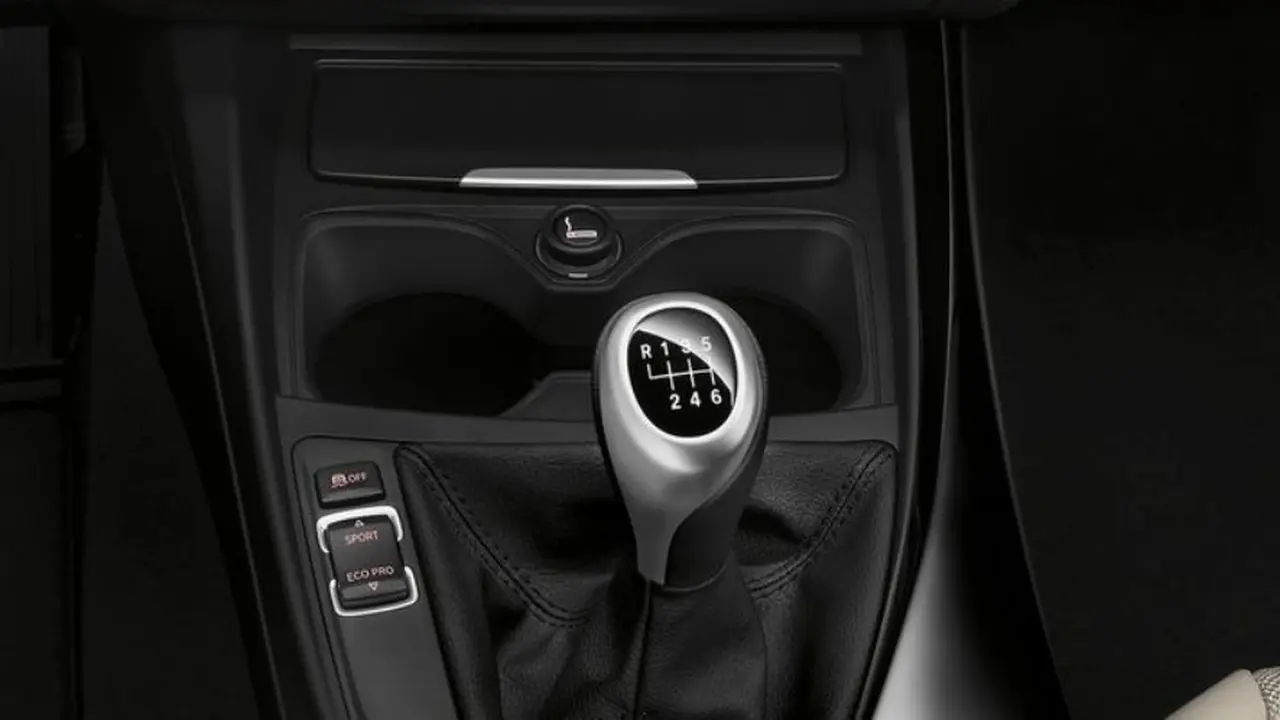 Ilustrasi transmisi manual (performancedrive.com.au)