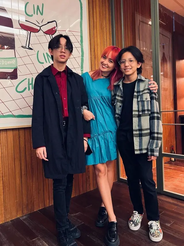 Joanna Alexandra kelewat awet muda, foto bareng anak dikira adik kakak [instagram/joannaalexandra]