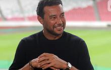 Loyalitas Tinggi! Denny Landzaat Tolak Tawaran Ajax Demi Timnas Indonesia