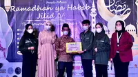 Sultan Management memberikan donasi kepada Panti Asuhan di Riau