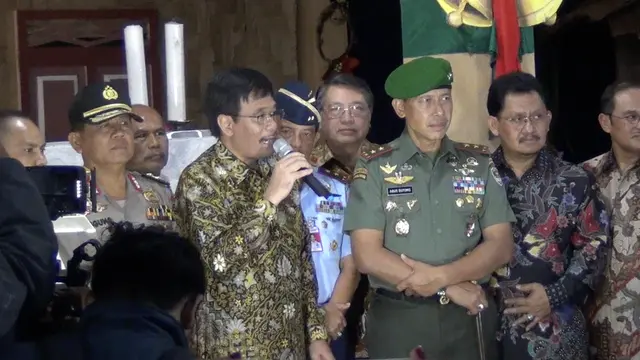 Wagub DKI Jakarta, Djarot Saiful Hidayat menyatakan situasi Jakarta di malam Natal hingga Tahun Baru 2015 aman (Awn)