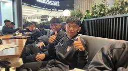 Bayu Aji Maulana, salah satu pemain Korea-Korea Selecao, mengaku memilih tidur di penerbangan menuju Portugal karena mendapatkan tempat duduk dengan orang asing yang tidak dikenalnya. (Bola.com/Bagaskara Lazuardi)