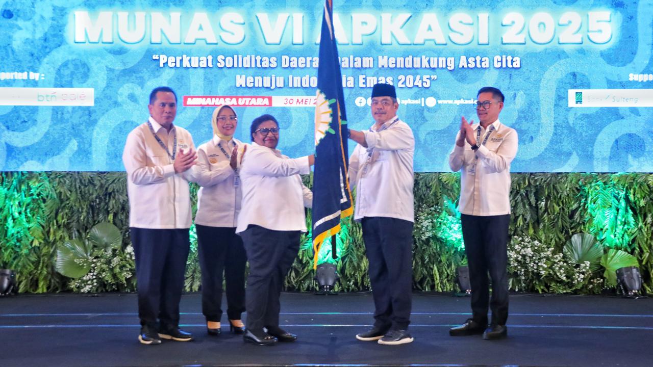 Tutup Munas VI APKASI, Wamendagri Ribka Ajak Kepala Daerah Tingkatkan Solidaritas Menuju Indonesia Emas 2045
