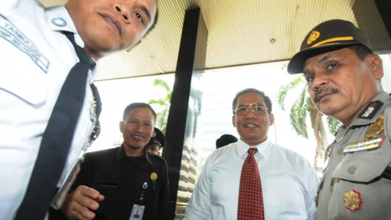 Kabareskrim Anang Iskandar datangi KPK bahas kasus korupsi