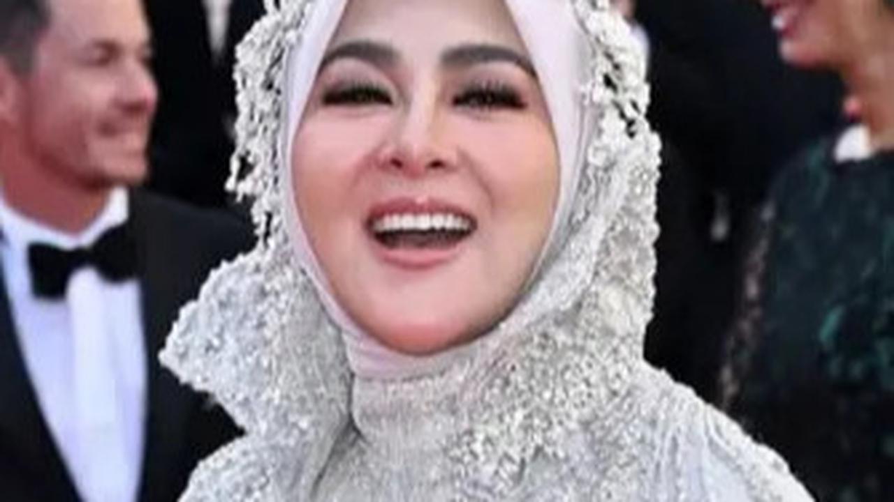 Debut di Festival Film Cannes 2025, Gaun Silver Syahrini Disebut Langgar Aturan