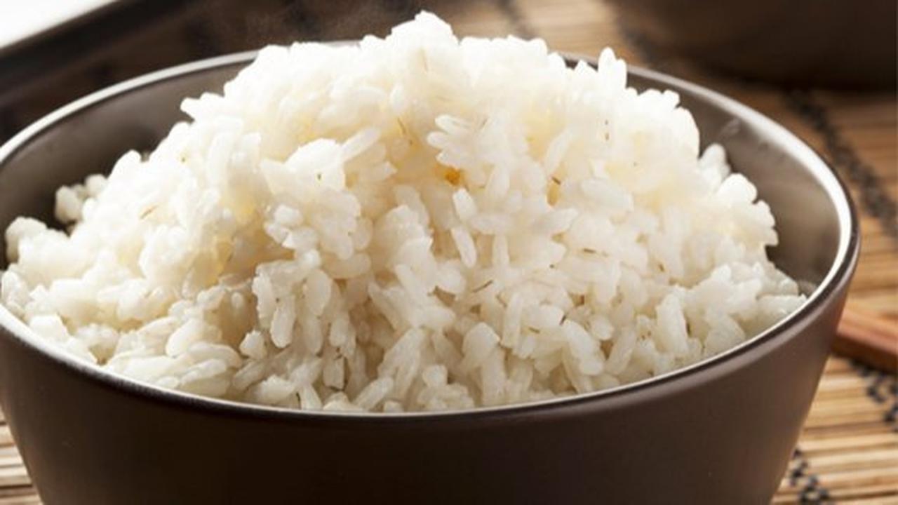 Kenali Sejarah Kebiasaan Orang Indonesia Mengonsumsi Nasi Sejak Era Mataram Hingga Kini