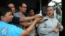 Dirut PT PLN, Sofyan Basir membantah adanya permasalahan izin dalam proyek besar ini, Jakarta, Senin (30/5/2016). Sofyan menyebut kendala yang dihadapi PLN dalam proyek ini adalah masalah pembebasan lahan. (Liputan6.com/Helmi Afandi)