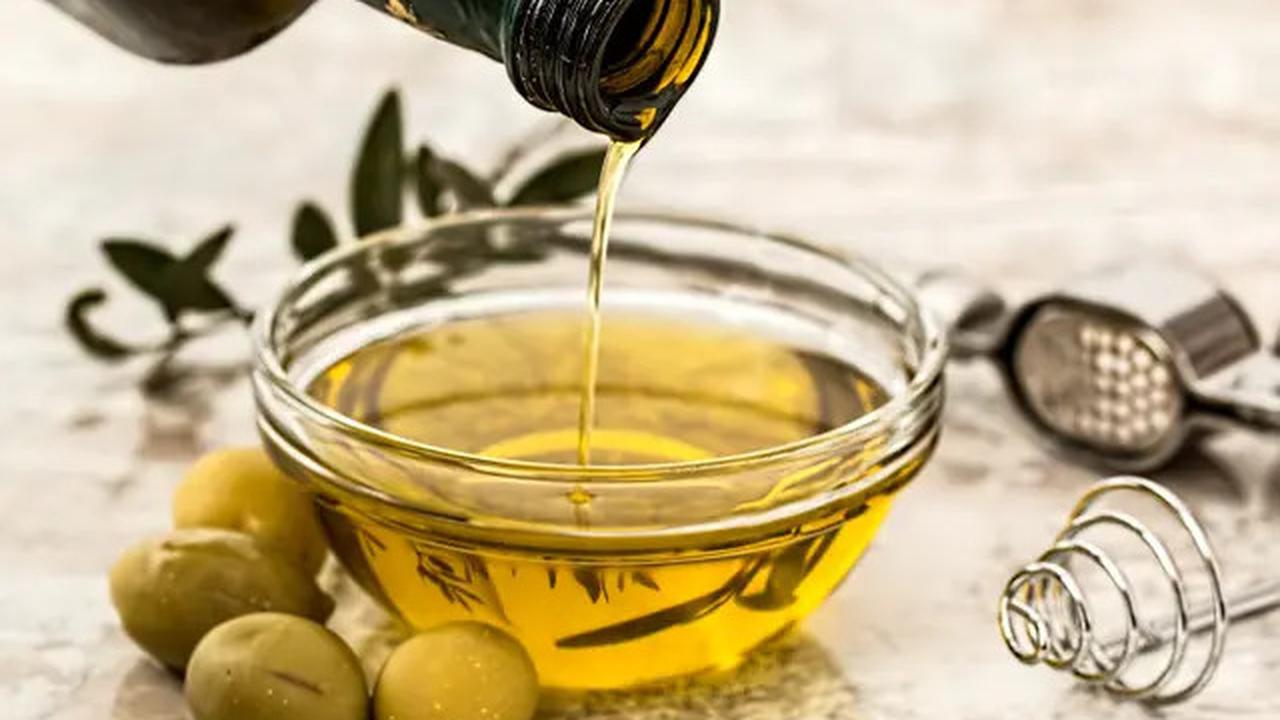 10 Makanan yang Menurunkan Kolesterol Jahat Secara Alami