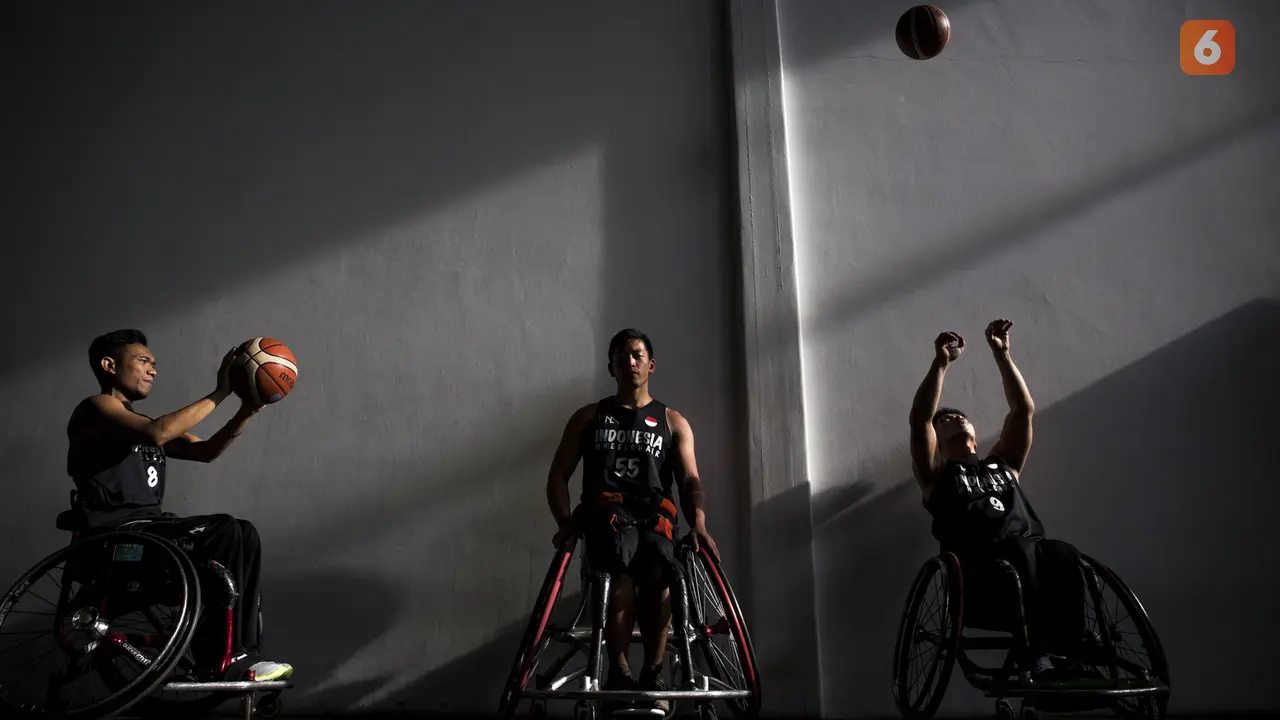 Latihan Basket Kursi Roda
