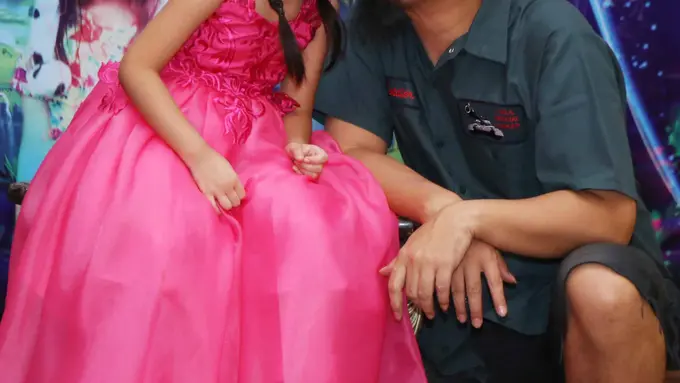 [Bintang] Ulang Tahun Safeea