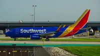 Ilustrasi pesawat Southwest Airlines. (Dok. Miguel Ángel Sanz/Unsplash)