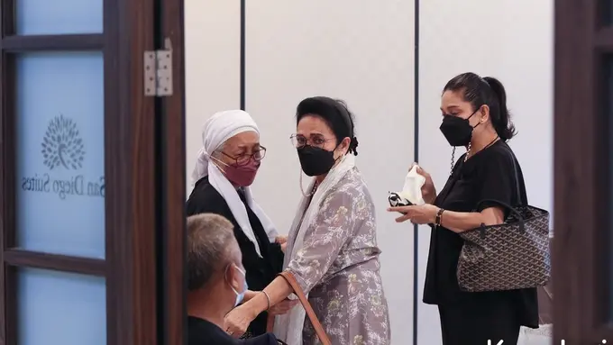 [Fimela] Rina Hasyim