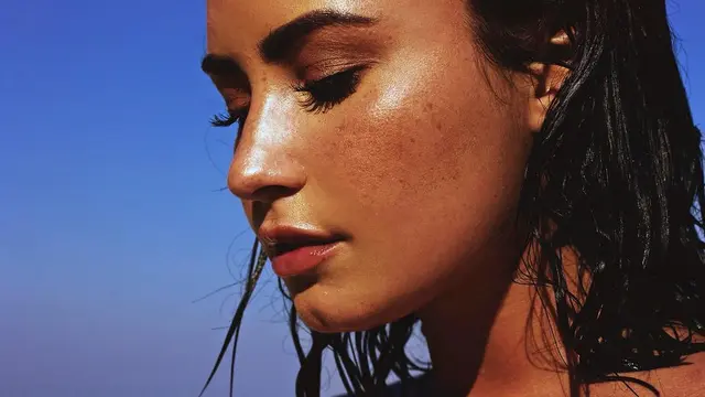 [Bintang] Demi Lovato