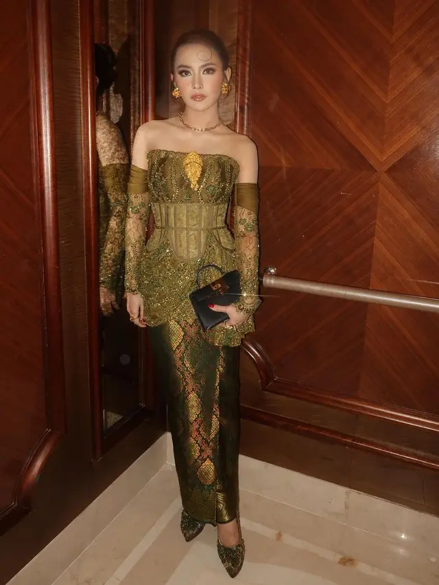 Mahalini Raharja jadi bridesmaid