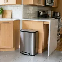 Posisi Tempat Sampah yang Membuat Dapur Lebih Bersih (Foto: AI Generated)