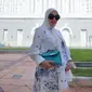 Penampilan Syahrini jelang melahirkan anak pertamanya bersama Reino Barack. (Dok: IG @princessyahrini&nbsp;https://www.instagram.com/princessyahrini/)