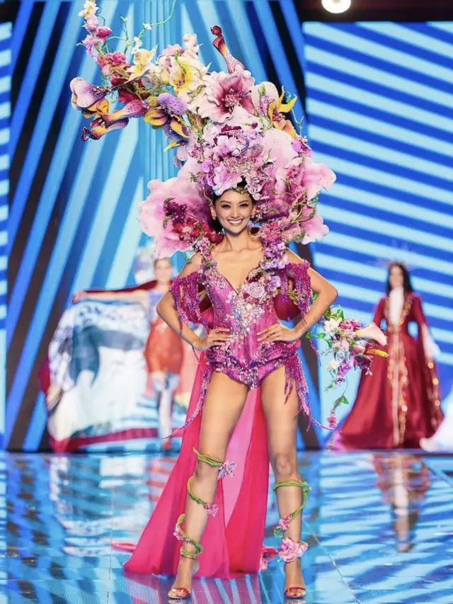 Adinda Cresheilla Kenakan Gaun Menyatu dengan Tubuh Bak Dewi Laut di Final Miss Supranational 2022