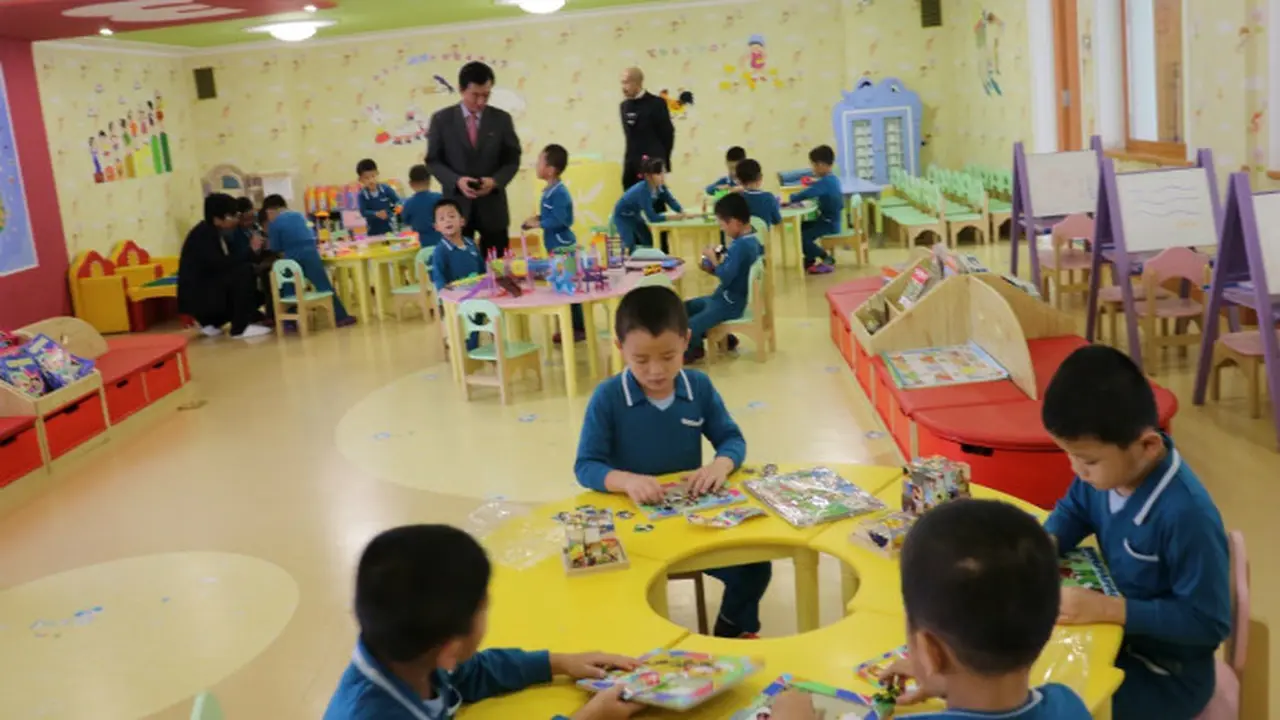 Anak yatim piatu di Korea Utara