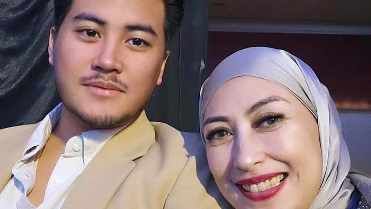 Plek Ketiplek Adjie Pangestu, 5 Potret Terbaru Rafi Anak Annisa Trihapsari Makin Ganteng & Jadi Creative Manager