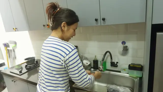 Potret Dapur dan Jemuran Mini Rumah Indah Permatasari dan Arie Kriting