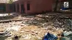 Banjir rob merusak puluhan bangunan di pesisir Pelabuhan Ratu. Banjir setinggi 1,5 meter menggenangi permukiman warga sejak Jumat (27/7) dini hari.