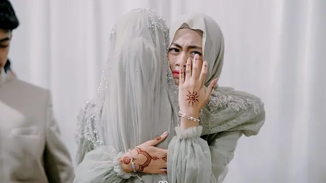 6 Potret Kebersamaan Ayla Azuhro dan Adiba Khanza, Kakak Adik Selalu Kompak