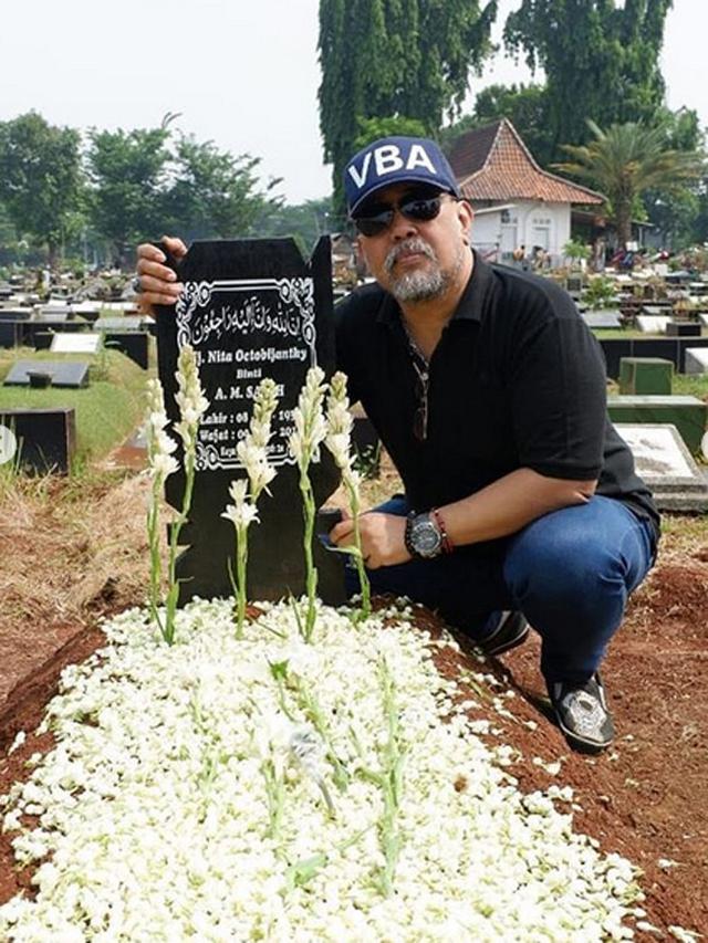 [Bintang] Indro Warkop