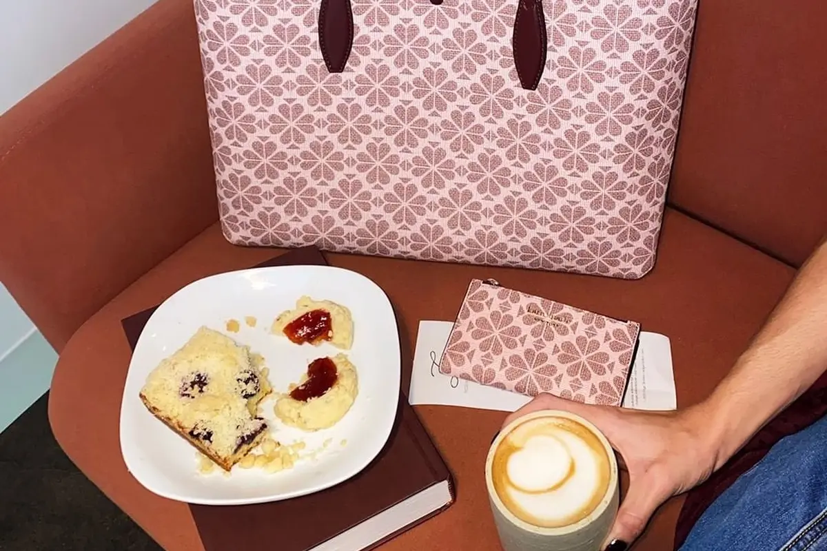 Flower Spade Coated Canvas Collection dari Kate Spade New York