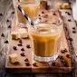 Ilustrasi kopi dengan brown sugar atau gula aren/Shutterstock.