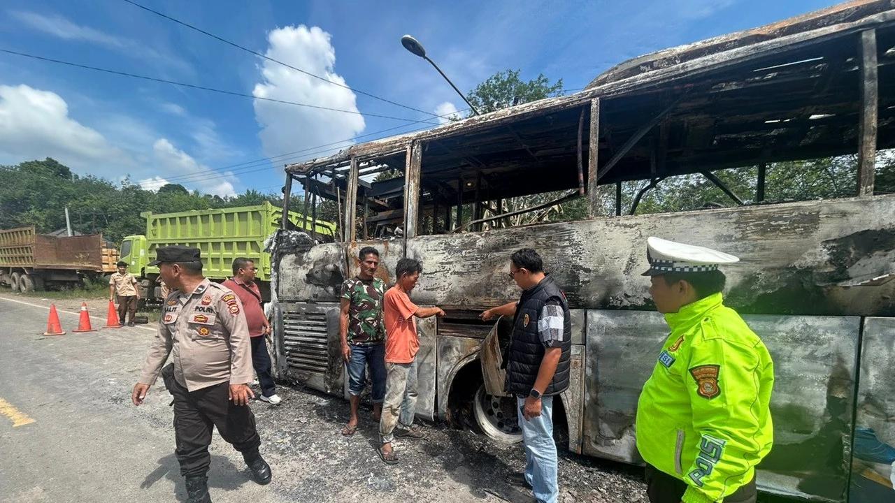 Bus AKAP Jakarta-Padang Terbakar di Musi Banyuasin, 38 Orang Lolos dari Maut